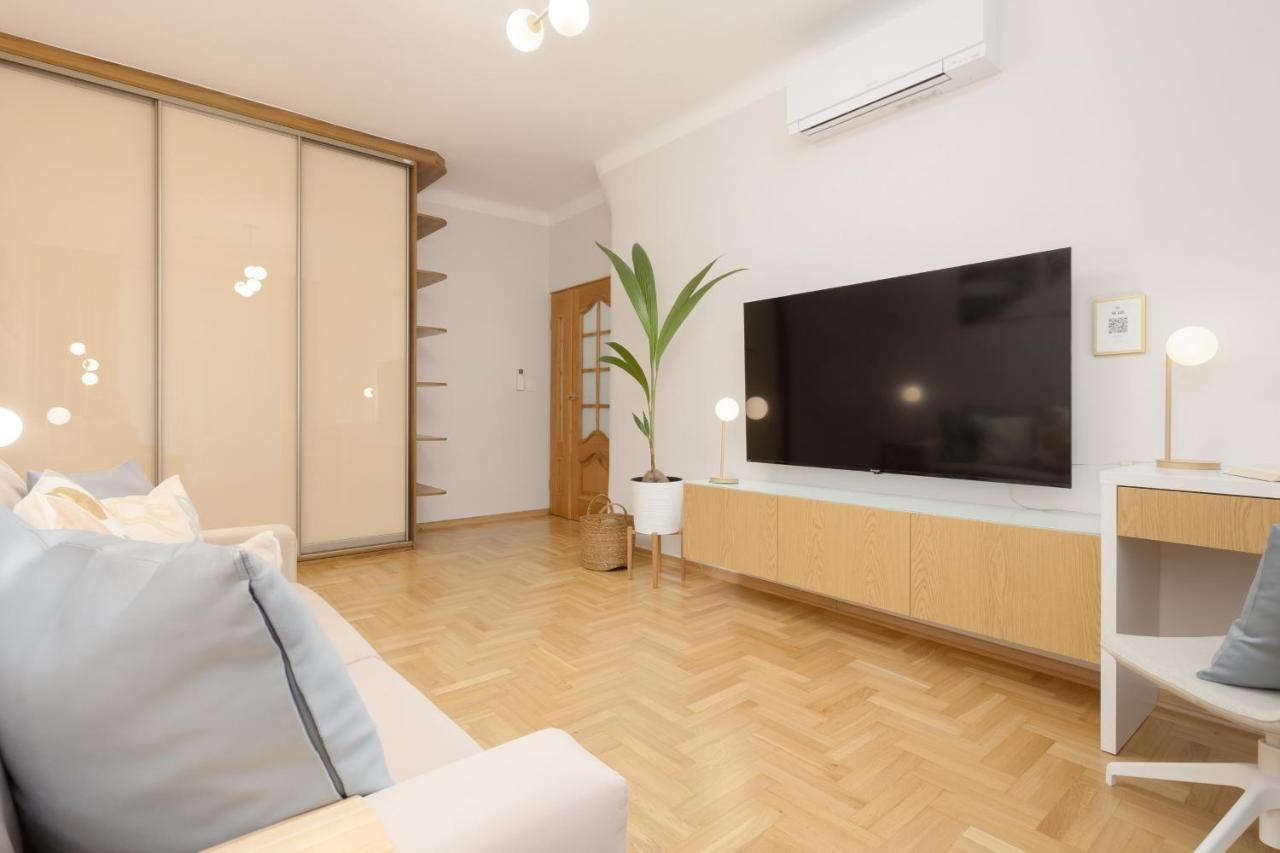 Bright Apartment Kasprzaka Warsaw Wola Near Metro Station By Noclegi Renters ภายนอก รูปภาพ
